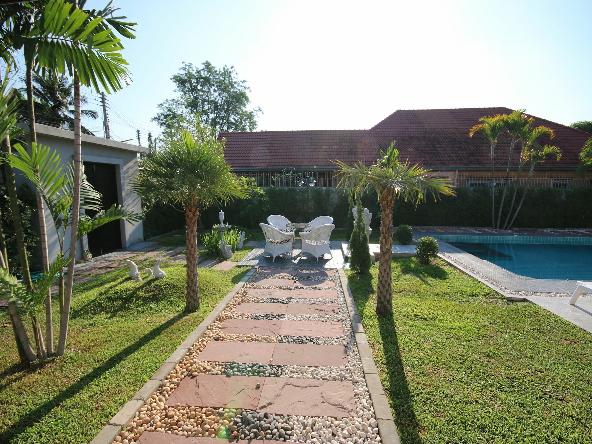 Villa Cozy Garden Pool Pattaya